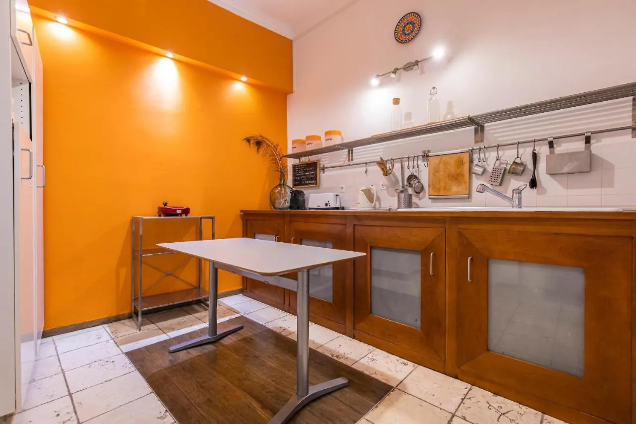 3Bdr Mouraria Apartment By Lovelystay Lisbon