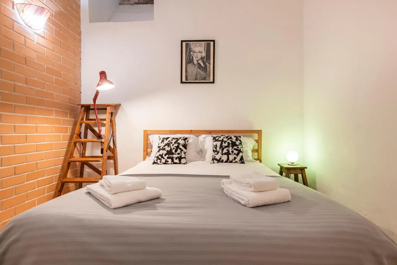 3Bdr Mouraria Apartment By Lovelystay Lisbon Portugal