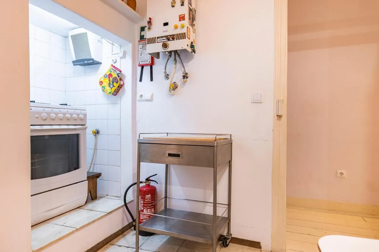 3Bdr Mouraria Apartment By Lovelystay Lisbon 0*,