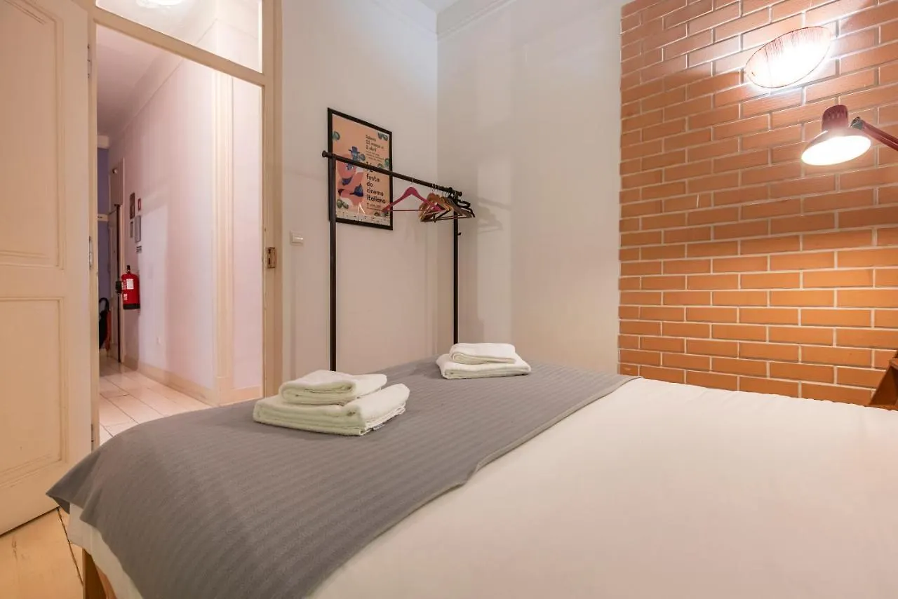 3Bdr Mouraria Apartment By Lovelystay Lisbon